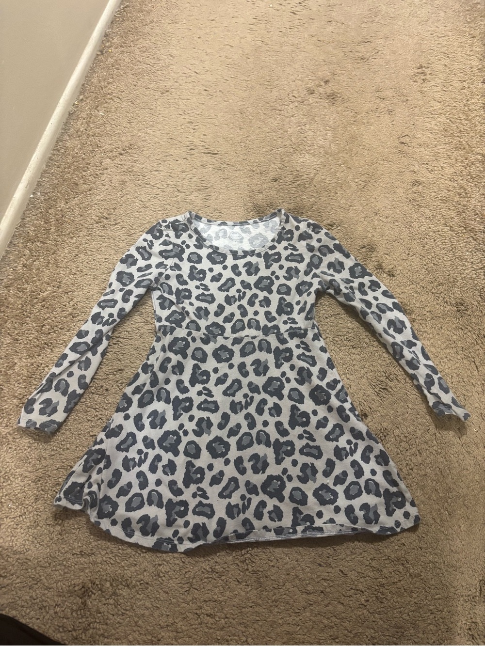 wonder nation Blue and White Leopard Print Long Sleeve Dress